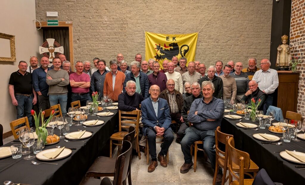 Reünie rond E.H. Van Dijck en de Eucharistische Kruistocht